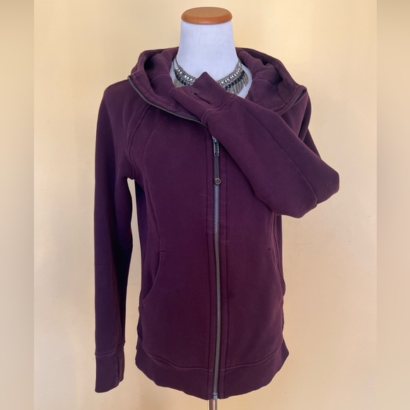 SOLD ❤️ Lululemon Black Cherry Scuba Hoodie 8/M - Picture 12 of 12
